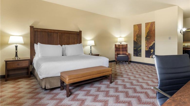 <b>Best Western Plus Cimarron Hotel & Suite Room</b>. Images powered by <a href="https://iceportal.shijigroup.com/" title="IcePortal" target="_blank">IcePortal</a>.