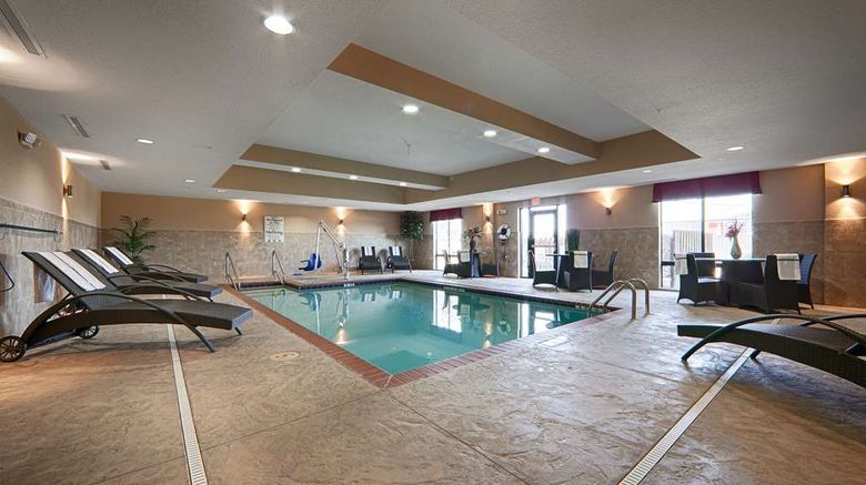 <b>Best Western Plus Cushing Inn & Suites Pool</b>. Images powered by <a href="https://iceportal.shijigroup.com/" title="IcePortal" target="_blank">IcePortal</a>.
