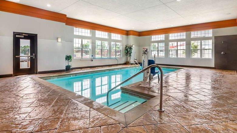 <b>Best Western Plus Coweta's 1st Hotel Pool</b>. Images powered by <a href="https://iceportal.shijigroup.com/" title="IcePortal" target="_blank">IcePortal</a>.