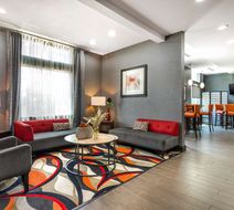 Best Western Plus Coweta's 1st Hotel Lobby