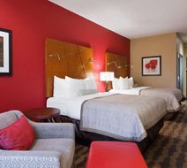 Best Western Plus Fairview Inn & Suites Room
