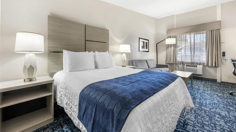 <b>Best Western New Oregon Suite</b>. Images powered by <a href="https://iceportal.shijigroup.com/" title="IcePortal" target="_blank">IcePortal</a>.
