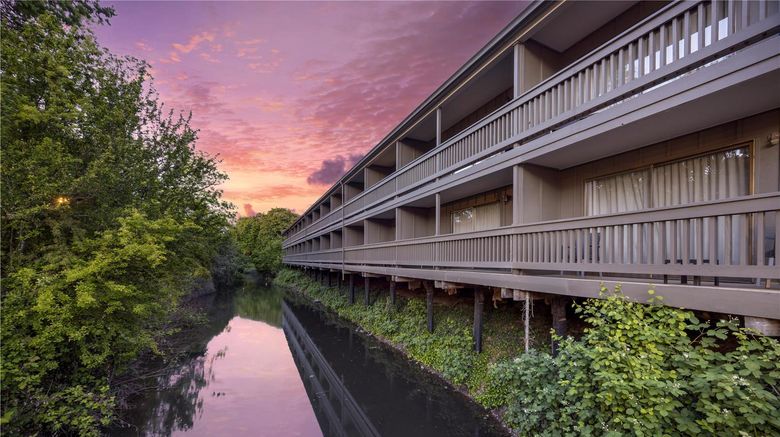 <b>Best Western New Oregon Other</b>. Images powered by <a href="https://iceportal.shijigroup.com/" title="IcePortal" target="_blank">IcePortal</a>.