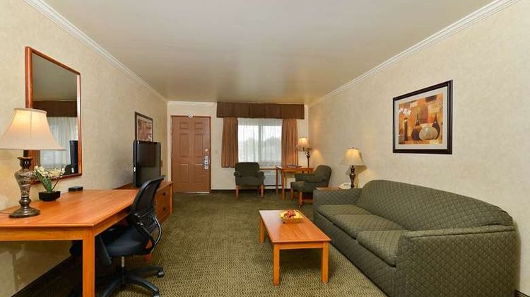 Best Western Holiday Hotel Room