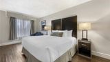 Best Western Pier Point Inn Room