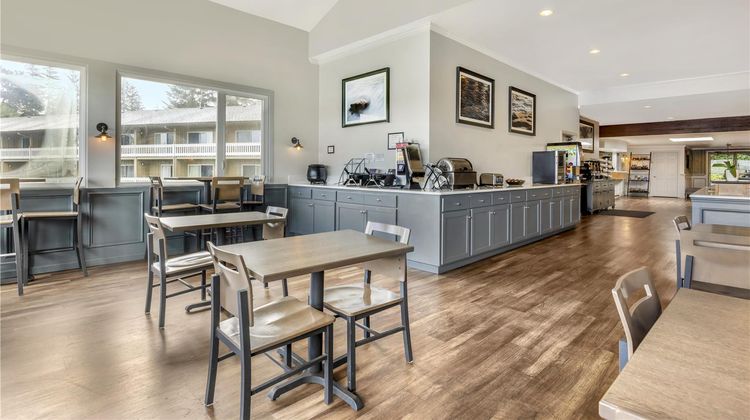 Best Western Pier Point Inn Restaurant
