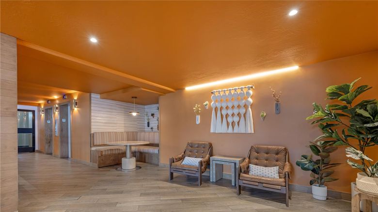 <b>Best Western Plus Ocean View Resort Lobby</b>. Images powered by <a href="https://iceportal.shijigroup.com/" title="IcePortal" target="_blank">IcePortal</a>.