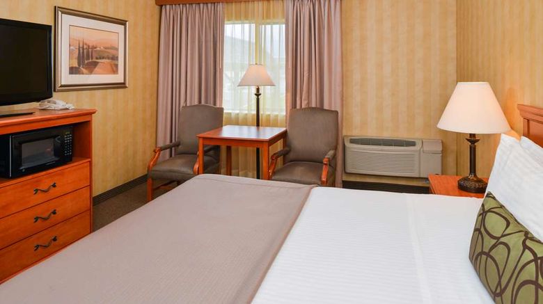 <b>Best Western Pendleton Inn Room</b>. Images powered by <a href="https://iceportal.shijigroup.com/" title="IcePortal" target="_blank">IcePortal</a>.