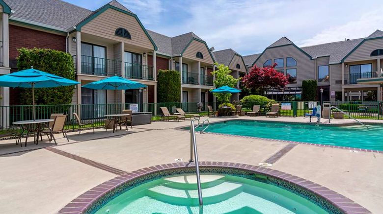 <b>Best Western Pony Soldier Inn - Airport Pool</b>. Images powered by <a href="https://iceportal.shijigroup.com/" title="IcePortal" target="_blank">IcePortal</a>.