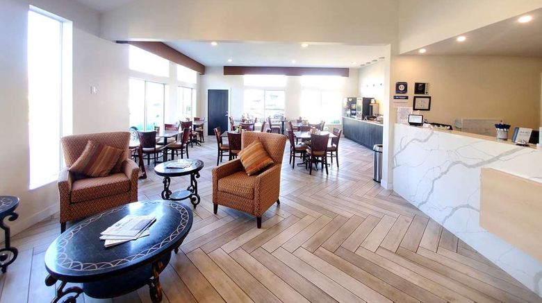 <b>Best Western Salbasgeon Inn & Suites Lobby</b>. Images powered by <a href="https://iceportal.shijigroup.com/" title="IcePortal" target="_blank">IcePortal</a>.