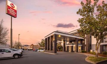 Best Western Grand Manor Inn