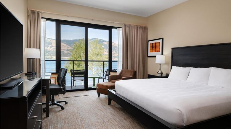 <b>Best Western Plus Hood River Inn Room</b>. Images powered by <a href="https://iceportal.shijigroup.com/" title="IcePortal" target="_blank">IcePortal</a>.