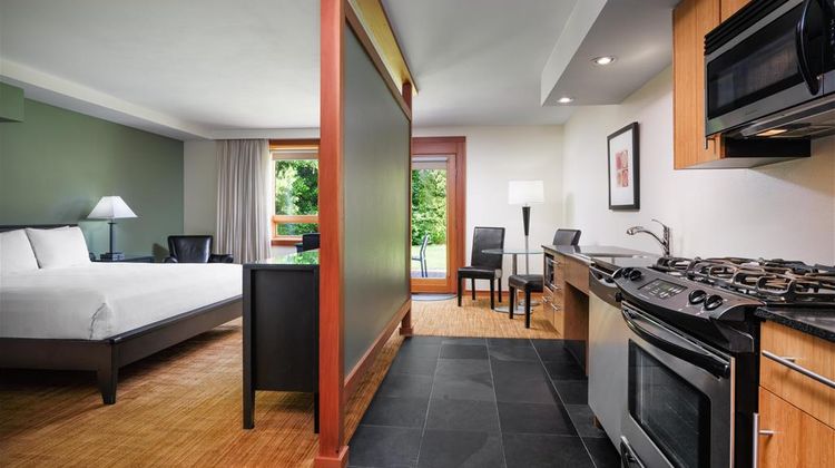 Best Western Plus Hood River Inn Room