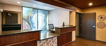 Best Western Plus Rama Inn Lobby