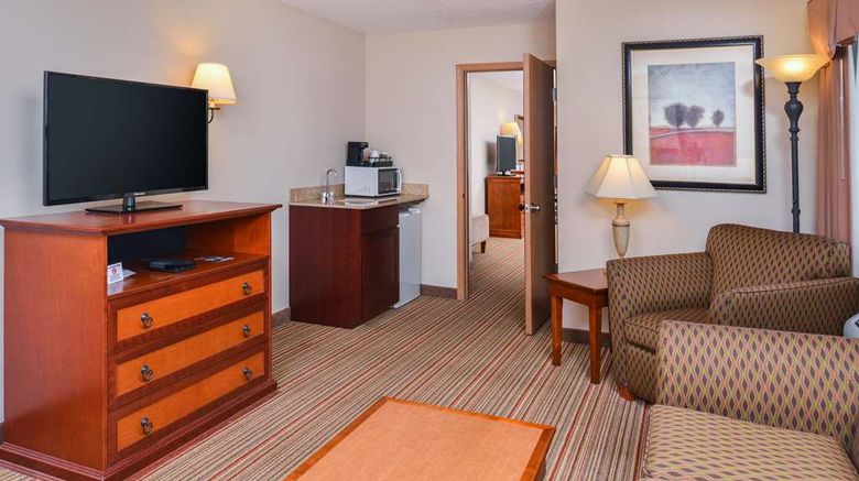<b>Best Western Plus Rama Inn Suite</b>. Images powered by <a href="https://iceportal.shijigroup.com/" title="IcePortal" target="_blank">IcePortal</a>.