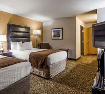 Best Western Oak Meadows Inn Room