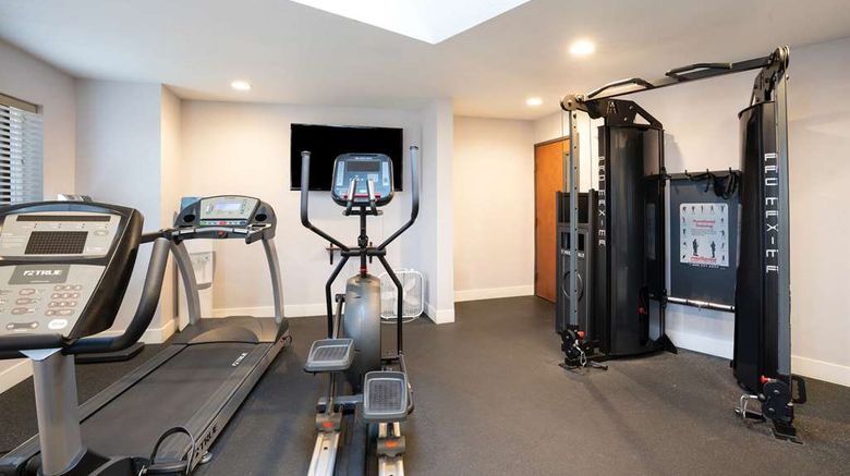 <b>Best Western Hermiston Inn Health</b>. Images powered by <a href="https://iceportal.shijigroup.com/" title="IcePortal" target="_blank">IcePortal</a>.