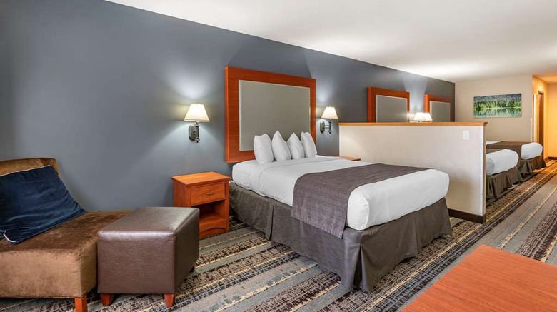 <b>Best Western Newberg Inn Room</b>. Images powered by <a href="https://iceportal.shijigroup.com/" title="IcePortal" target="_blank">IcePortal</a>.