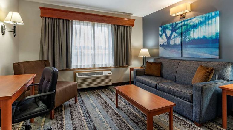 <b>Best Western Newberg Inn Room</b>. Images powered by <a href="https://iceportal.shijigroup.com/" title="IcePortal" target="_blank">IcePortal</a>.