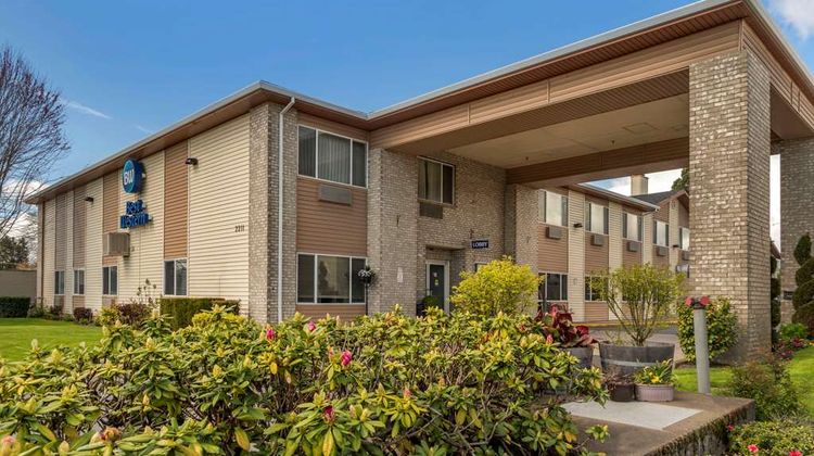 Best Western Newberg Inn Exterior