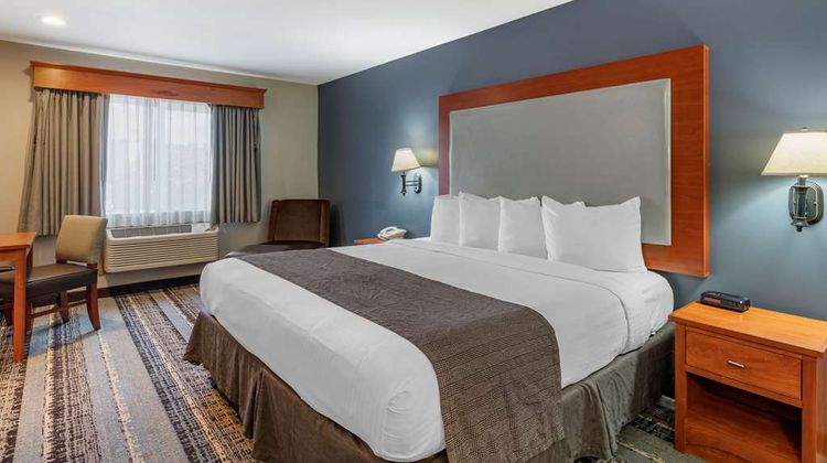 Best Western Newberg Inn Room