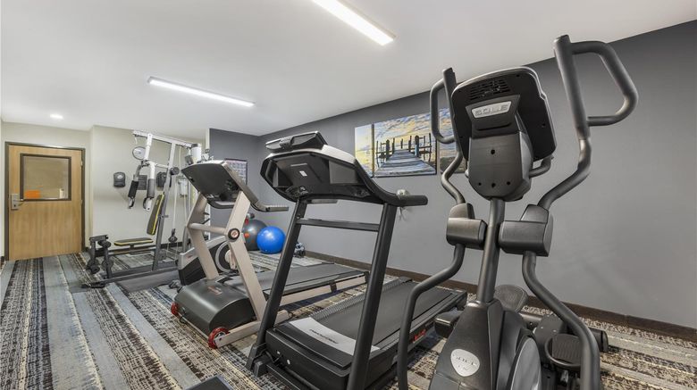 <b>Best Western Newberg Inn Health</b>. Images powered by <a href="https://iceportal.shijigroup.com/" title="IcePortal" target="_blank">IcePortal</a>.