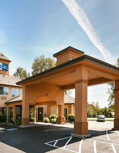 Best Western Dallas Inn & Suites