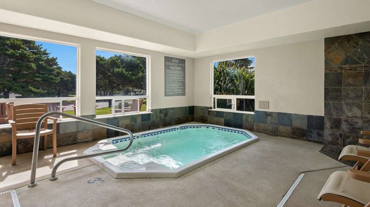 Best Western Inn at Face Rock Pool