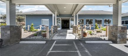 Best Western Inn at Face Rock Exterior