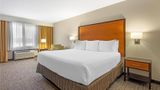 Best Western Plus Cascade Inn & Suites Room