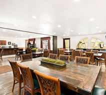 Best Western Newberry Station Lobby