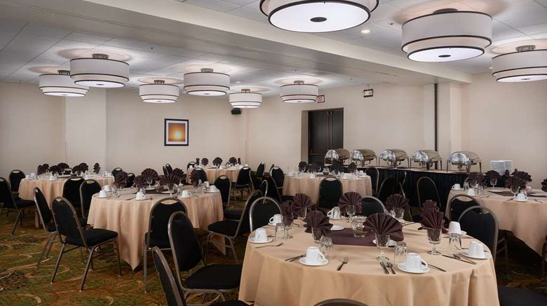 <b>Best Western Plus Agate Beach Inn Meeting</b>. Images powered by <a href="https://iceportal.shijigroup.com/" title="IcePortal" target="_blank">IcePortal</a>.
