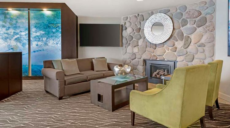 Best Western Plus Agate Beach Inn Lobby