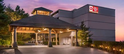 Best Western Plus Agate Beach Inn Exterior