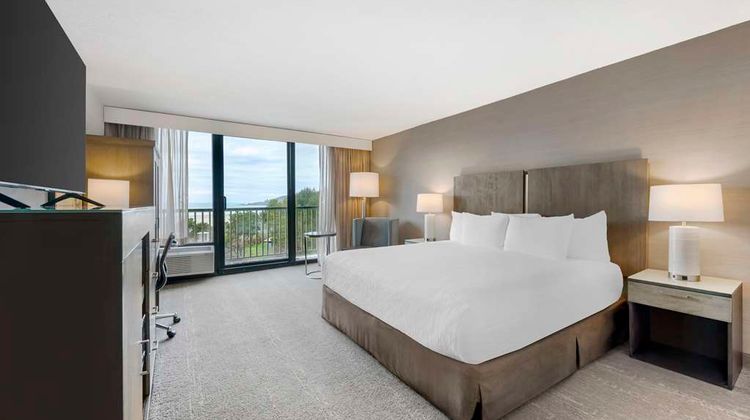 Best Western Plus Agate Beach Inn Room