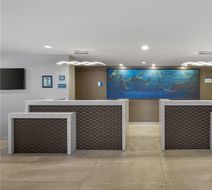 Best Western Plus Agate Beach Inn Lobby