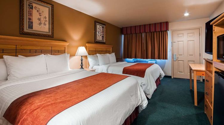 Best Western Plus Hartford Lodge Room