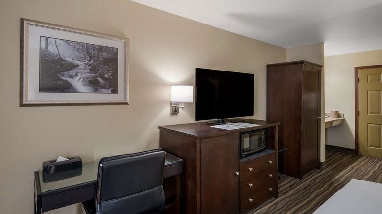 <b>Best Western Cottage Grove Inn Room</b>. Images powered by <a href="https://iceportal.shijigroup.com/" title="IcePortal" target="_blank">IcePortal</a>.