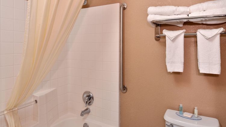 Best Western Wilsonville Inn & Suites Room