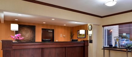 Best Western Wilsonville Inn & Suites Lobby
