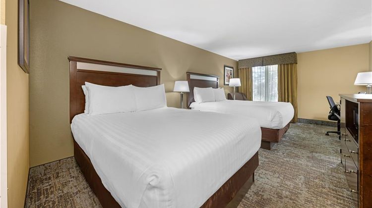 Best Western Plus Prairie Inn Room