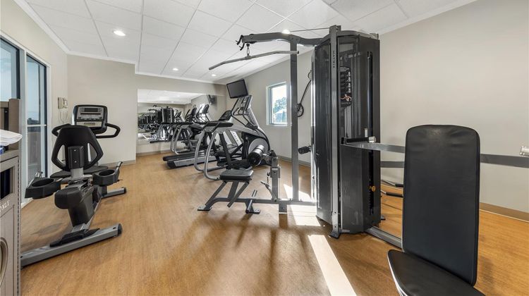 Best Western Plus Revere Inn & Suites Health