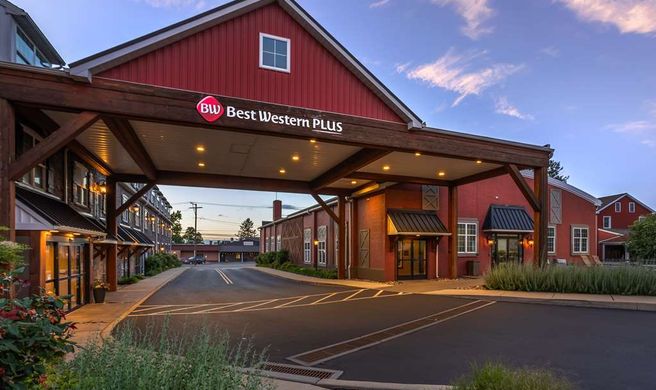Best Western Plus Intercourse Village Exterior
