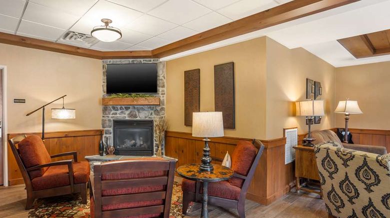 <b>Best Western Plus Intercourse Village Lobby</b>. Images powered by <a href="https://iceportal.shijigroup.com/" title="IcePortal" target="_blank">IcePortal</a>.