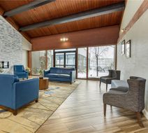 Best Western Inn at Hunt's Landing Lobby