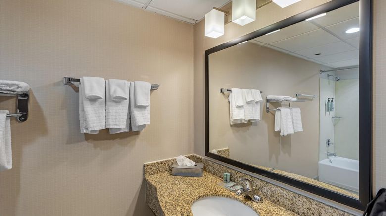 <b>Best Western Inn at Hunt's Landing Room</b>. Images powered by <a href="https://iceportal.shijigroup.com/" title="IcePortal" target="_blank">IcePortal</a>.