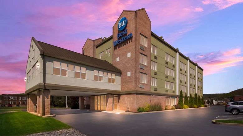 Best Western Lock Haven Exterior. Images powered by <a href="https://iceportal.shijigroup.com" target="_blank" rel="noopener">Ice Portal</a>.