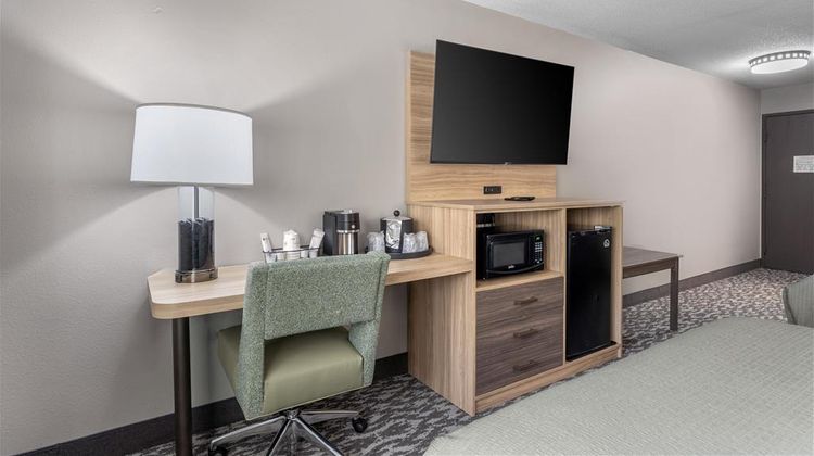 Best Western Plus Executive Inn Room