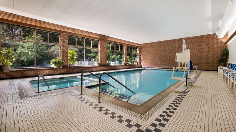 <b>Best Western Grand Victorian Inn Pool</b>. Images powered by <a href="https://iceportal.shijigroup.com/" title="IcePortal" target="_blank">IcePortal</a>.