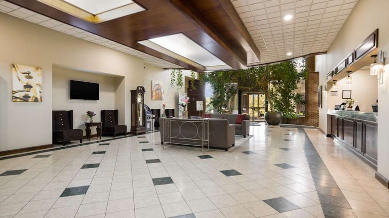 <b>Best Western Grand Victorian Inn Lobby</b>. Images powered by <a href="https://iceportal.shijigroup.com/" title="IcePortal" target="_blank">IcePortal</a>.